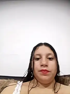 Snapshot of Shell_Latina chatting on 05-04-26, 04:19 Shell Latina online show from 05-04-26, 04:19