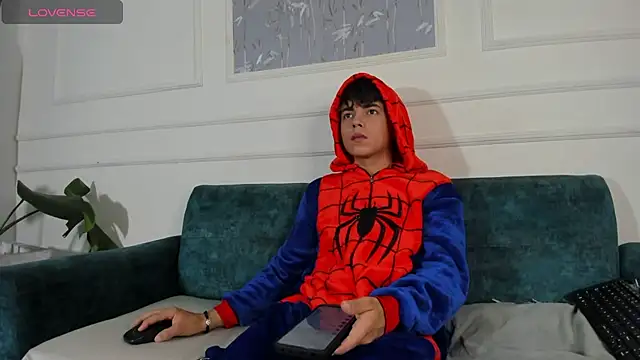 Andree Kamado online show from 09-29-25, 12:10