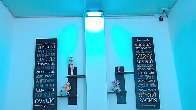 Snapshot of CHLOE_THUNDERS chatting on 02-16-26, 03:30 CHLOE THUNDERS online show from 02-16-26, 03:30