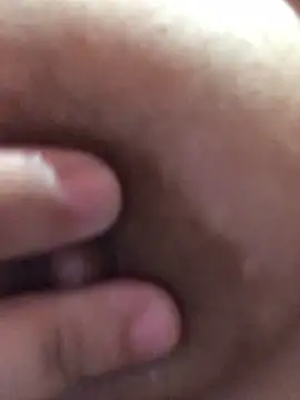 Snapshot of luzmelzinha chatting on 03-18-26, 04:32 luzmelzinha online show from 03-18-26, 04:32