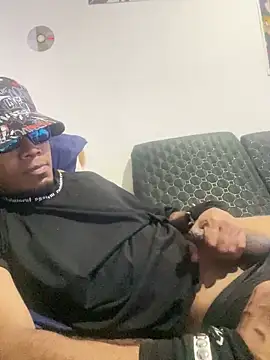 Snapshot of Teito69 chatting on 09-10-25, 04:34 Teito69 online show from 09-10-25, 04:34