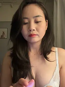 wly2028 online show from 04-04-26, 12:46