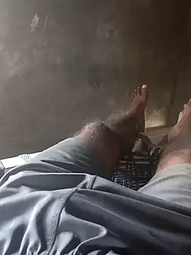 pus ylover online show from 10-24-25, 06:32