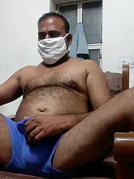 Snapshot of Famit025 chatting on 09-17-25, 05:36 Famit025 online show from 09-17-25, 05:36