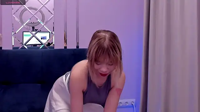 Snapshot of KittyGolden chatting on 09-24-25, 05:55 KittyGolden online show from 09-24-25, 05:55