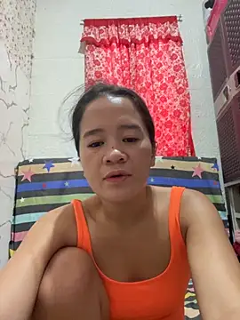 Snapshot of slimmy_ME chatting on 09-17-25, 04:25 slimmy ME online show from 09-17-25, 04:25