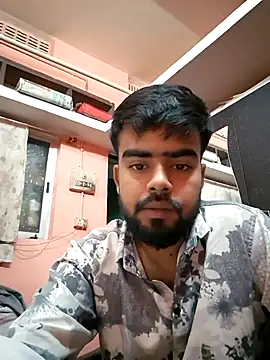 soniriyaa010101 online show from 11-28-25, 08:22