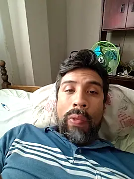 Snapshot of Mac50rus chatting on 10-07-25, 04:15 Mac50rus online show from 10-07-25, 04:15