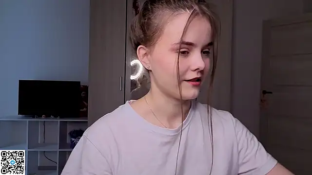 Snapshot of Dangerouss_Lady chatting on 09-14-25, 08:02 Dangerouss Lady online show from 09-14-25, 08:02