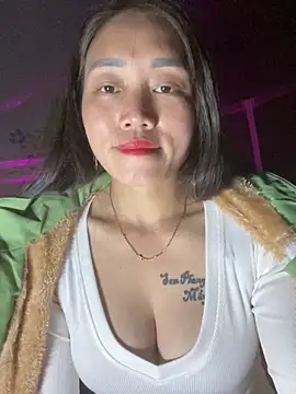 chipp-bong online show from 11-19-25, 01:11