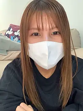 Snapshot of -Hikari-00- chatting on 02-02-26, 01:04 -Hikari-00- online show from 02-02-26, 01:04