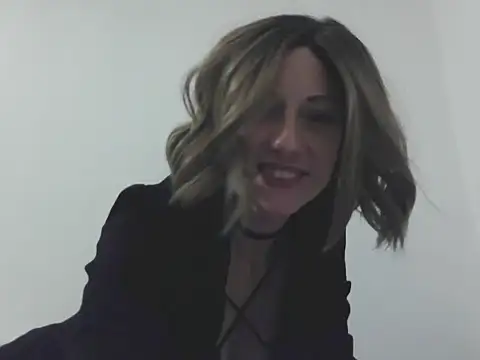 MadMadelin online show from 10-06-25, 12:41