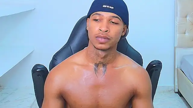 Snapshot of cassian_gold chatting on 07-02-26, 03:23 cassian gold online show from 07-02-26, 03:23