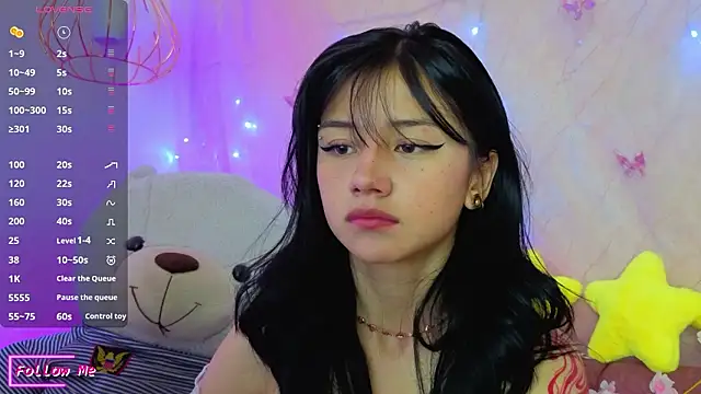 Snapshot of april_bennett chatting on 03-02-26, 12:56 april bennett online show from 03-02-26, 12:56