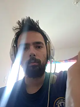 Snapshot of Arthur_Rj_21 chatting on 10-03-25, 05:10 Arthur Rj 21 online show from 10-03-25, 05:10