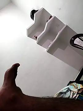 Snapshot of Chanderi19 chatting on 09-26-25, 05:17 Chanderi19 online show from 09-26-25, 05:17