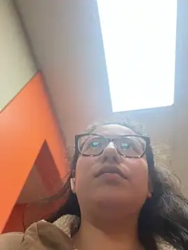 Chelsyleslyy online show from 05-21-26, 11:17