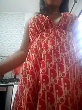 Snapshot of romerasexy chatting on 09-13-25, 01:22 romerasexy online show from 09-13-25, 01:22