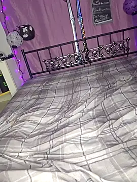 BabygurlJay online show from 10-24-25, 10:39