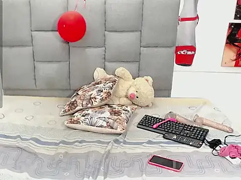 salome33x online show from 09-30-25, 03:39