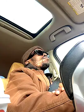 Snapshot of toy-boyluv chatting on 12-02-25, 03:18 toy-boyluv online show from 12-02-25, 03:18