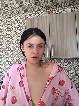 Daniela-rosee online show from 07-18-26, 08:01