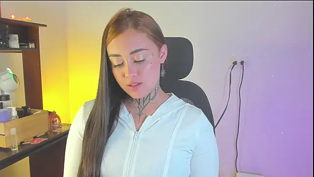 SofiaBermudez online show from 11-05-25, 12:54