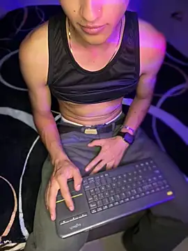 Boyxcock7 online show from 03-25-26, 01:55