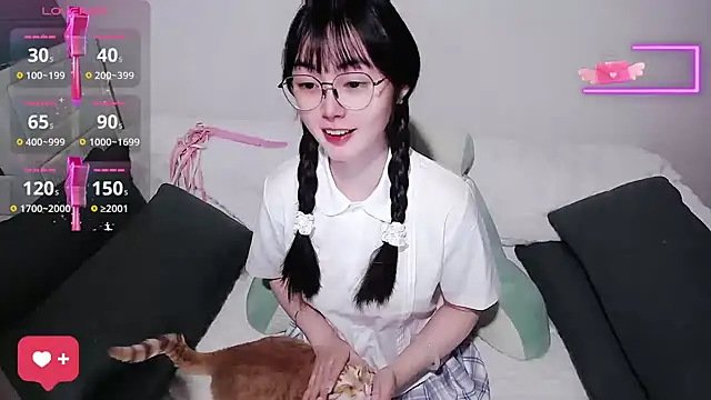baby-yaya20 online show from 06-09-26, 11:22