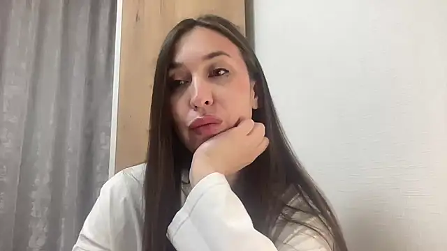 Snapshot of Orvina chatting on 05-25-26, 11:22 Orvina online show from 05-25-26, 11:22