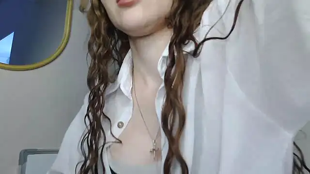 Snapshot of Kinaraaa chatting on 07-03-26, 07:37 Kinaraaa online show from 07-03-26, 07:37