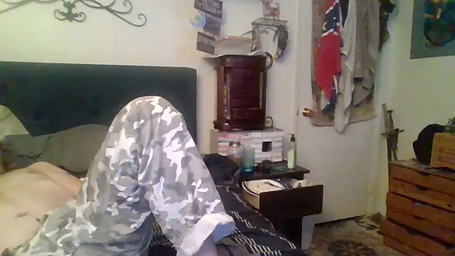 Snapshot of jamesbond007412 chatting on 10-14-25, 10:05 jamesbond007412 online show from 10-14-25, 10:05