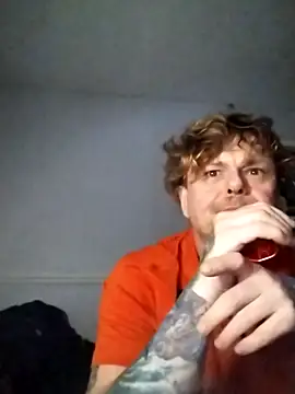 WiltedYeller online show from 04-02-26, 03:37