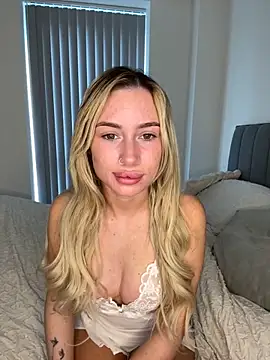 SexySaraxxoo online show from 03-13-26, 10:55