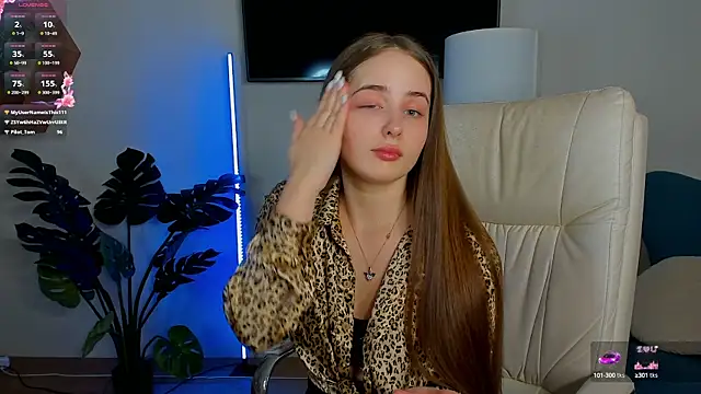 Sweet  Amily online show from 10-06-25, 06:16