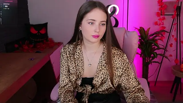 Sweet  Amily online show from 10-28-25, 08:29