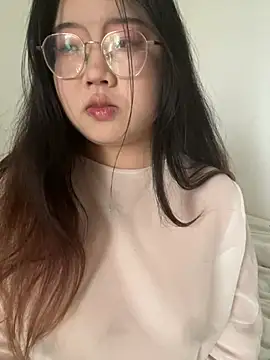 xxwang20 online show from 03-20-26, 09:47