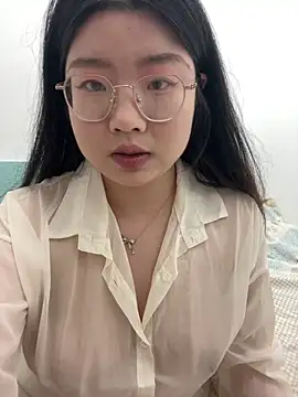 xxwang20 online show from 04-15-26, 05:42