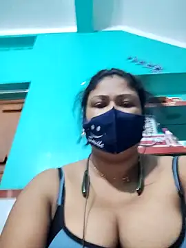 cuteeepriya online show from 10-19-25, 08:42