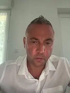 Snapshot of Marronglace1 chatting on 05-05-26, 01:08 Marronglace1 online show from 05-05-26, 01:08
