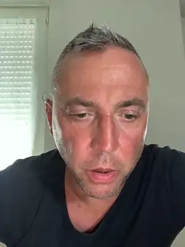 Snapshot of Marronglace1 chatting on 05-29-26, 01:53 Marronglace1 online show from 05-29-26, 01:53