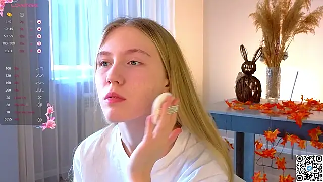 Succubelle online show from 11-08-25, 06:13