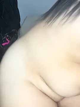 Yasmine  Hayat online show from 10-29-25, 03:58