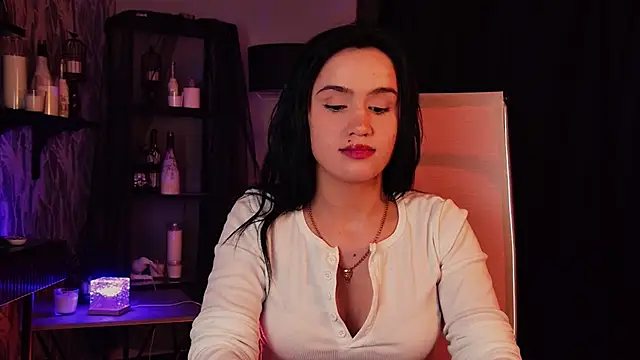 MonicaFarmer online show from 02-17-26, 08:15