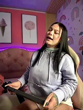 Megaan  More online show from 09-11-25, 02:22