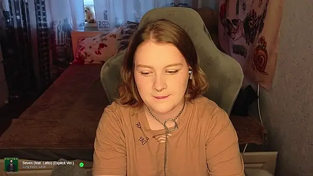 Snapshot of OliviaBlade chatting on 09-15-25, 12:49 OliviaBlade online show from 09-15-25, 12:49