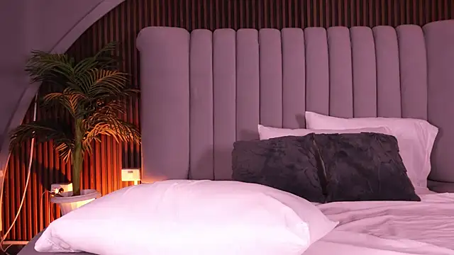 Isabellax21 online show from 03-12-26, 04:18