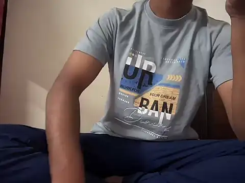 bossyjuicy online show from 12-18-25, 06:36