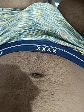 Snapshot of Malluplayboy987 chatting on 12-02-25, 06:47 Malluplayboy987 online show from 12-02-25, 06:47