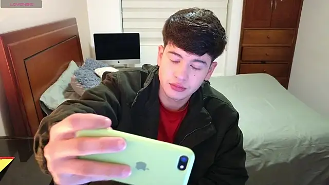 tightncuteass online show from 10-18-25, 12:02